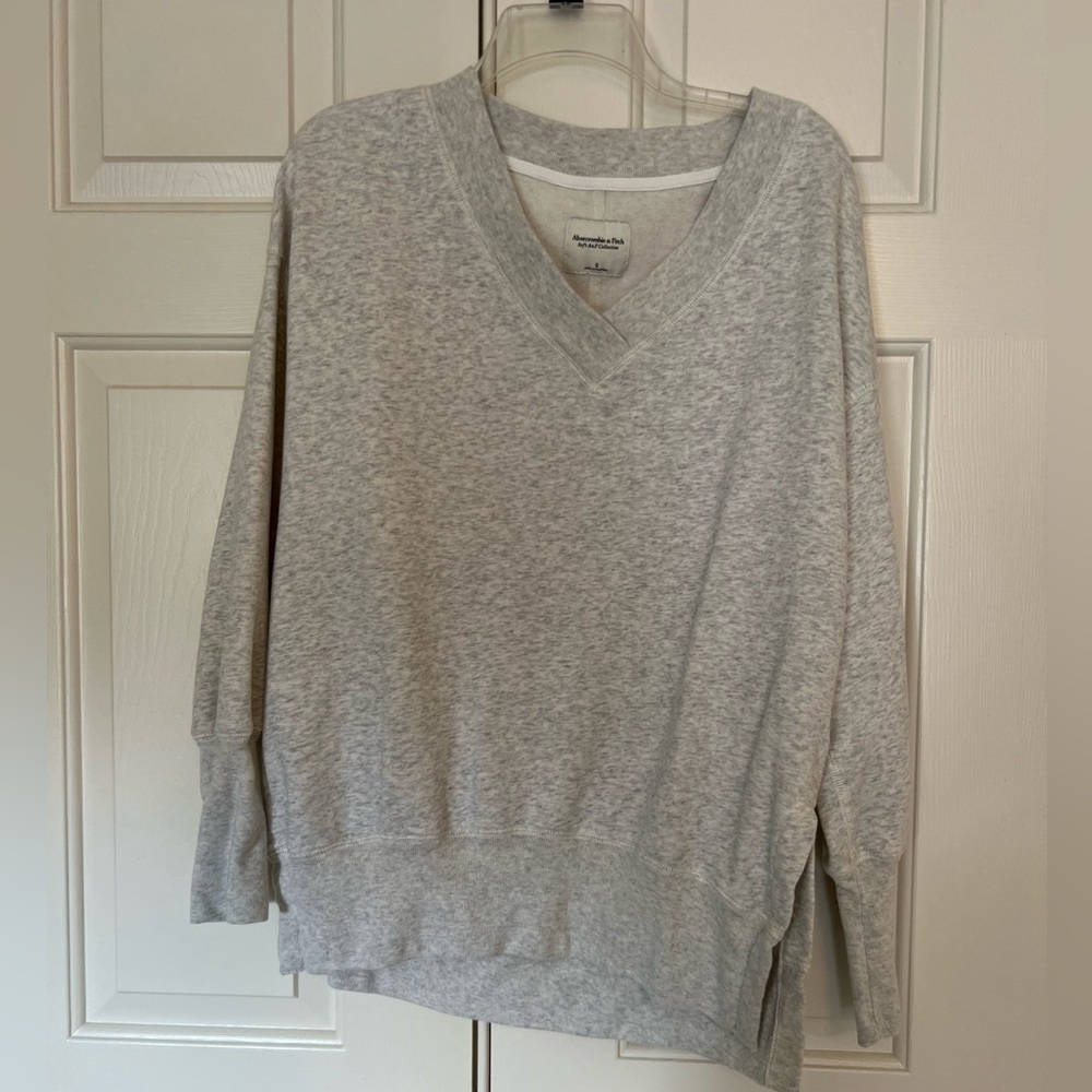 Abercrombie V Neck Sweatshirt